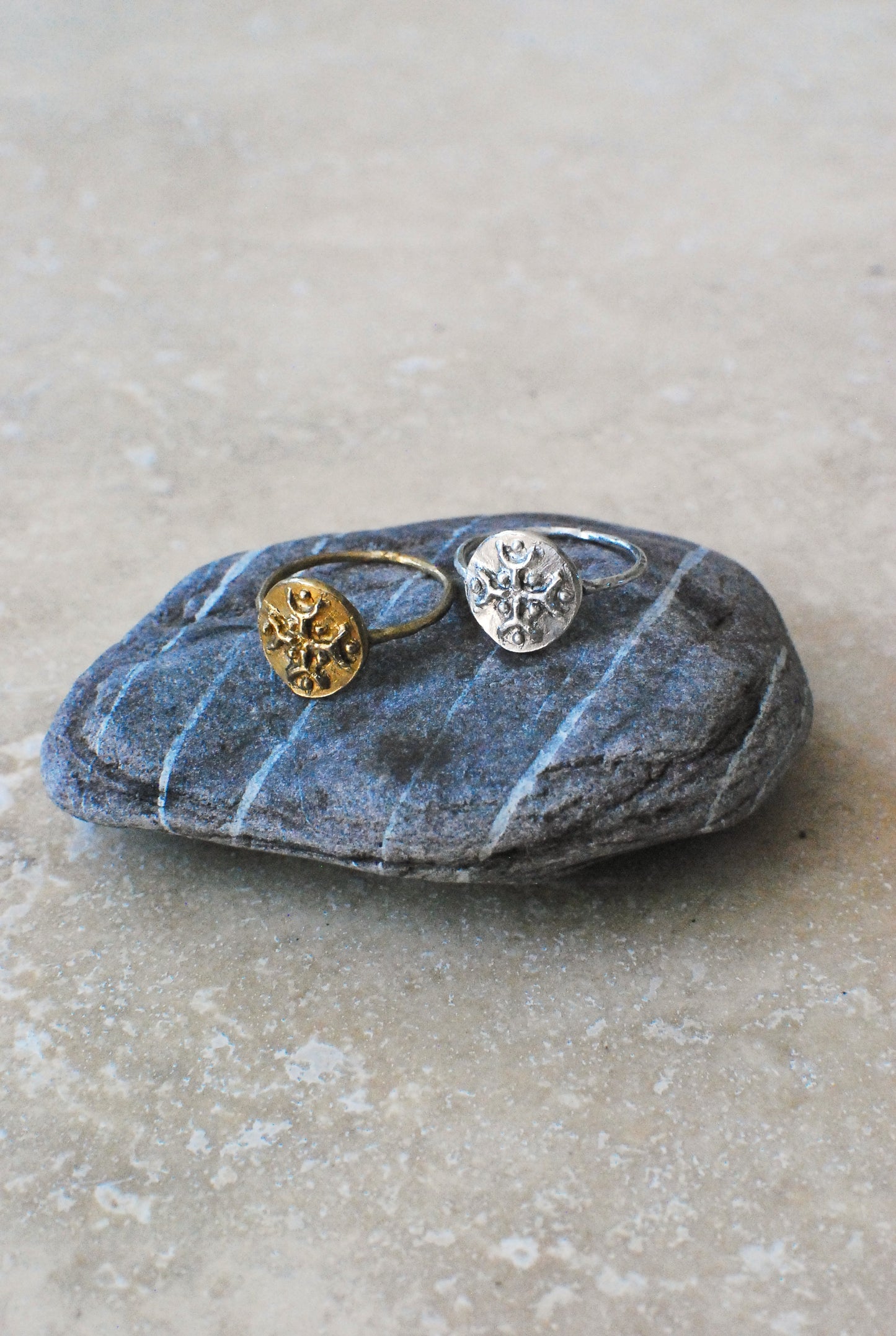 Brass Savoia Ring. Medium. Size N